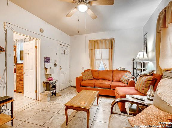 2nd image of 2405 W Cesar E Chavez Blvd