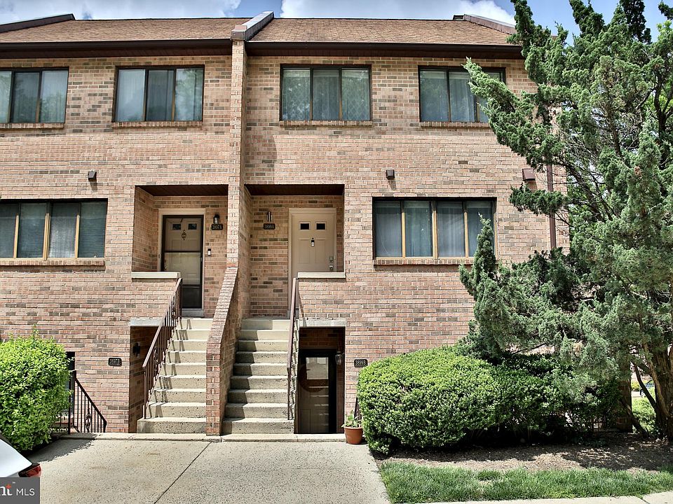 1st image of 3899 Steppes Ct #A