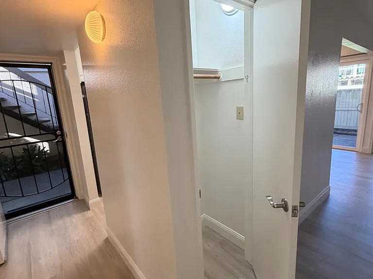 6241 Riverside Blvd #112 — Photo 11