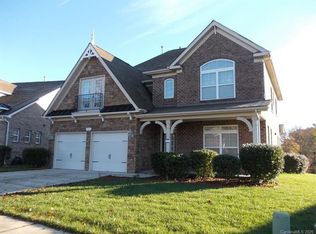 2301 Barrowcliffe Dr NW, Concord, NC 28027