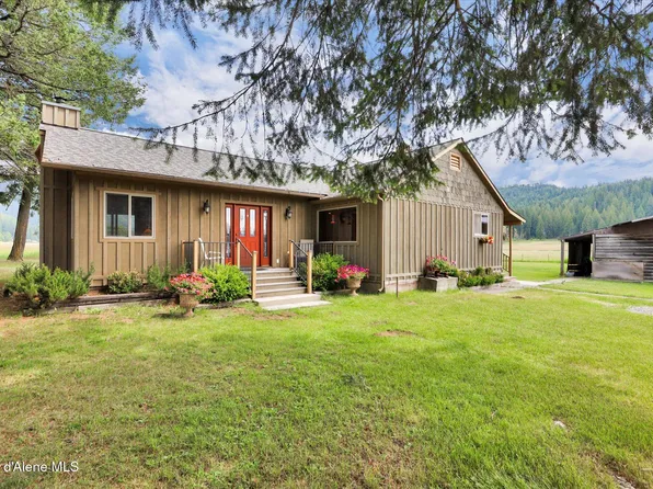 19 Lee Rd, Oldtown, ID 83822