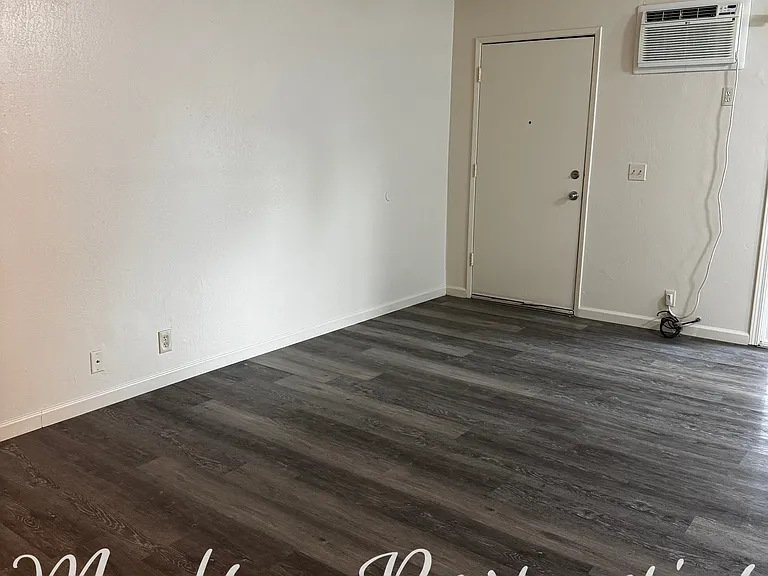 84 Nelson Ave #1 — Photo 4