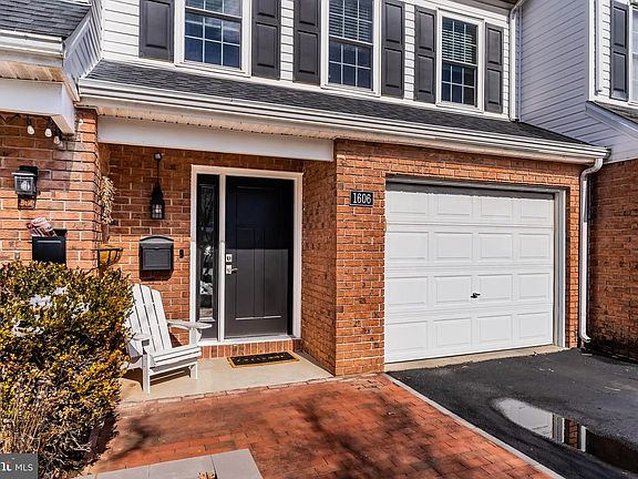 2nd image of 1606 Georgetown Rd