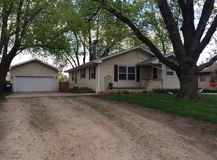 206 Abraham Dr, Ames, IA 50014