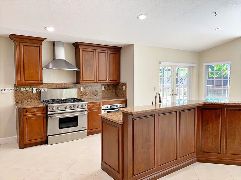 8224 SW 178th Ter — Photo 16