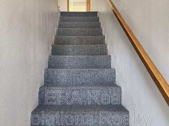 3rd image of 205 John St APT C