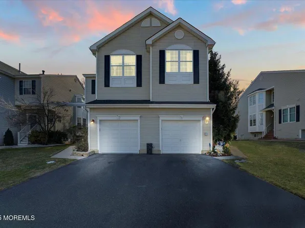 81 Cheyenne Street, Tinton Falls, NJ 07712