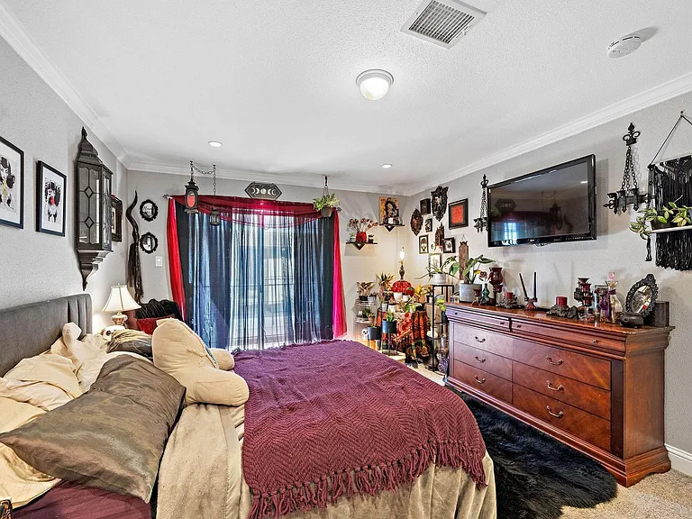 1818 Augusta Dr #6 — Photo 8