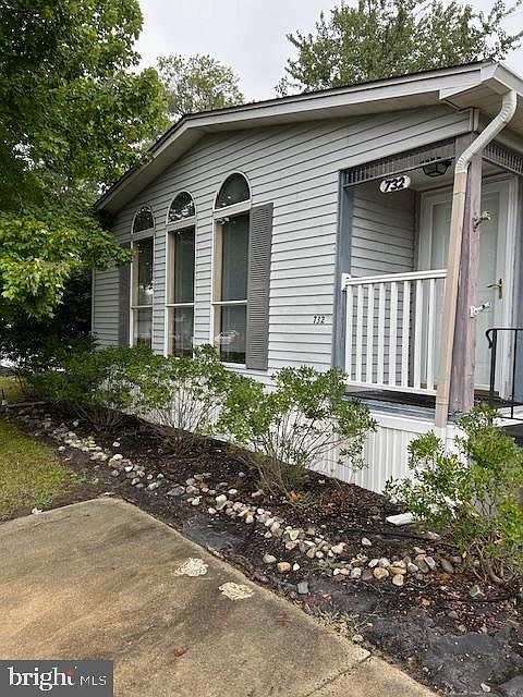 2nd image of 732 Sable Ln