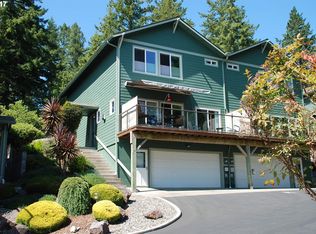 815 Old County Rd UNIT 4, Brookings, OR 97415