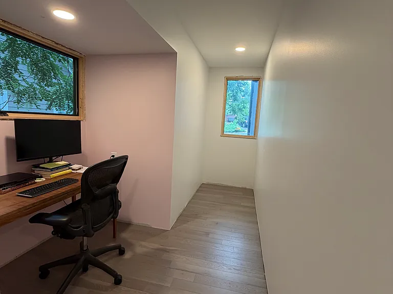 137 Baylor Ln — Photo 13