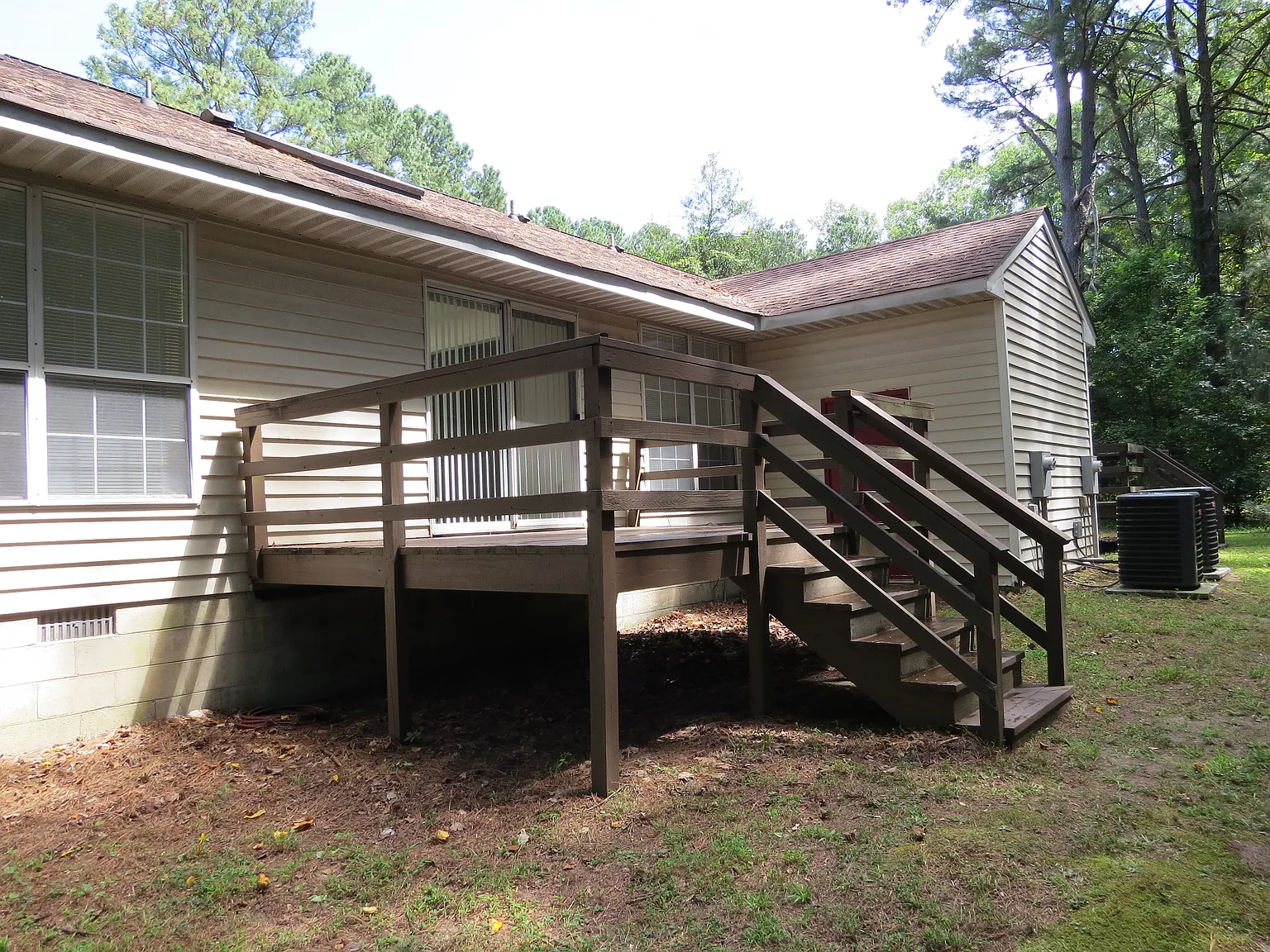 131 King Henry Way — Photo 4