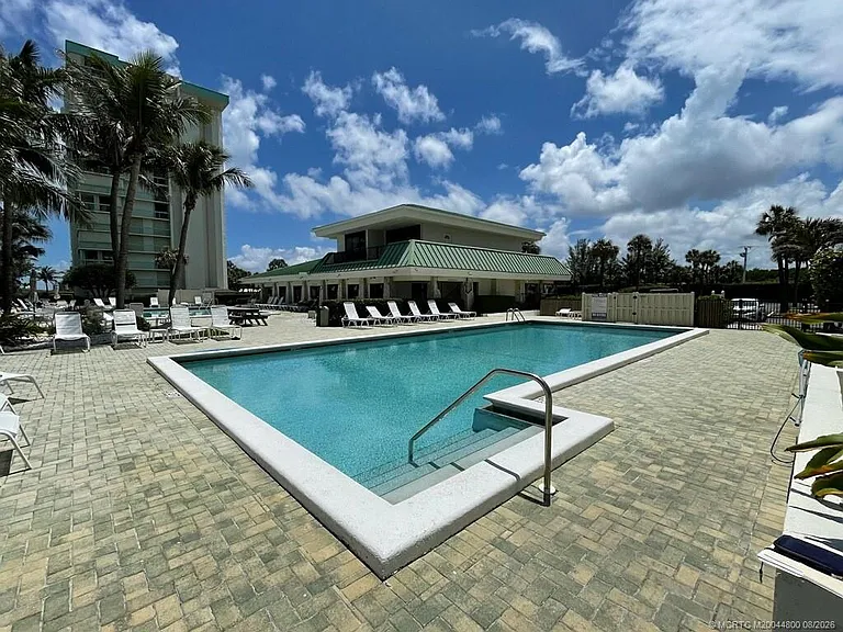 9900 S Ocean Dr #704 — Photo 32