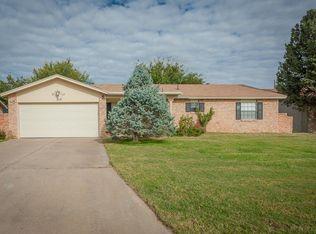 315 Swinging Spear Rd, Roswell, NM 88201