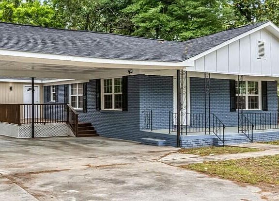2nd image of 2111 Sanders Road