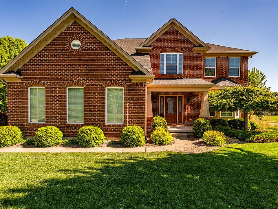 1st image of 636 Brookmeade Ct