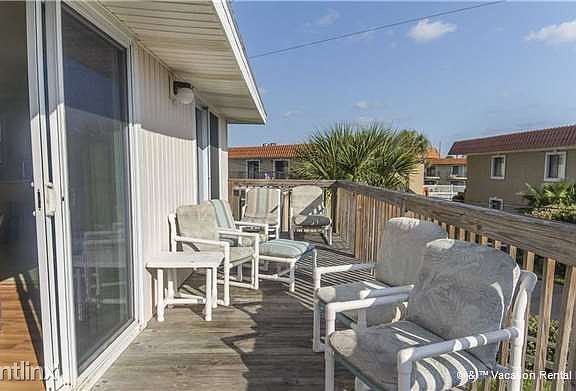 You're never far from the outdoors at Bluefish 16!