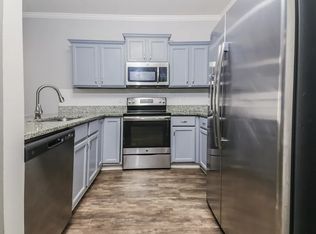 4022 Beaufain St, Raleigh, NC 27604