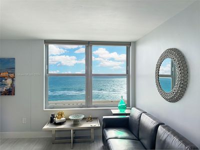 2899 Collins Ave APT 1135, Miami Beach, FL, 33140