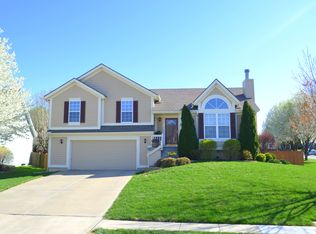 16793 W 155th Ter, Olathe, KS 66062