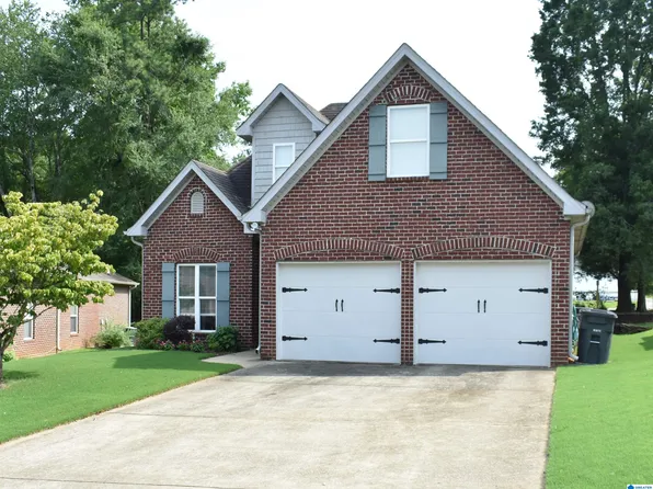 5525 Garden Valley Ln, Pinson, AL 35126