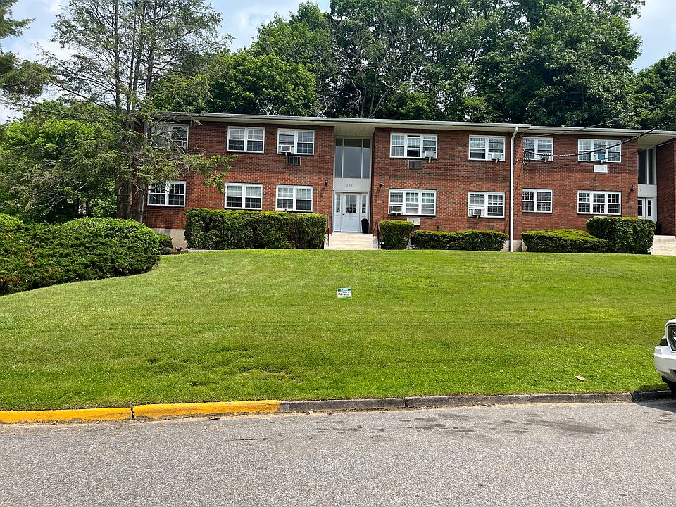 1st image of 255 West St APT 2E