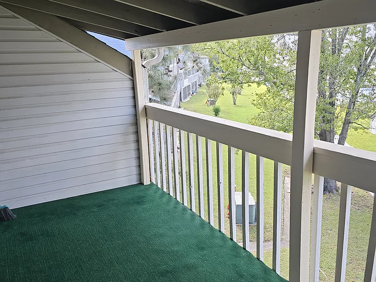500 Fairway Village Dr #4 — Photo 5