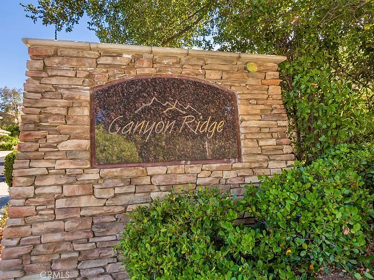 28408 N Hidden Hills Dr — Photo 32