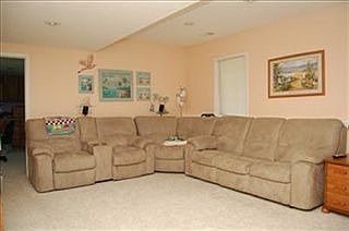 3rd image of 15467 Lake Michigan Dr
