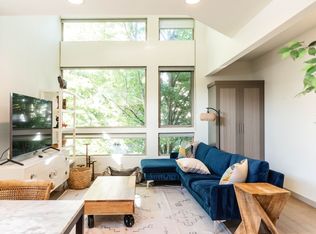 (Undisclosed Address), Seattle, WA 98136