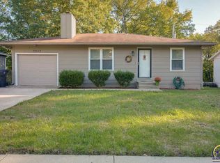 3943 SW Atwood Ter, Topeka, KS 66610