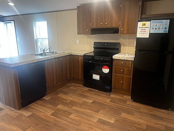 5th image of 57 Shady Cir #57