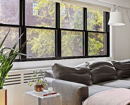 4th image of 31 Jane St APT 2D