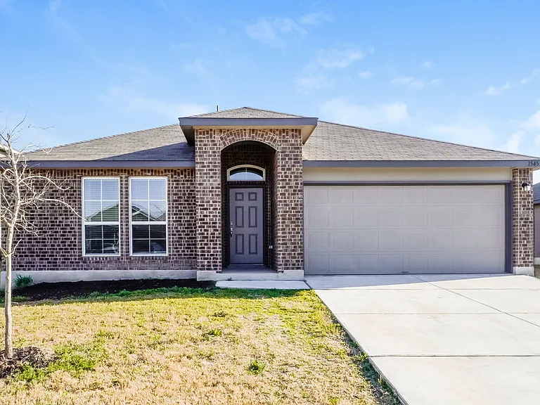 1545 Birmingham Dr — Photo 1