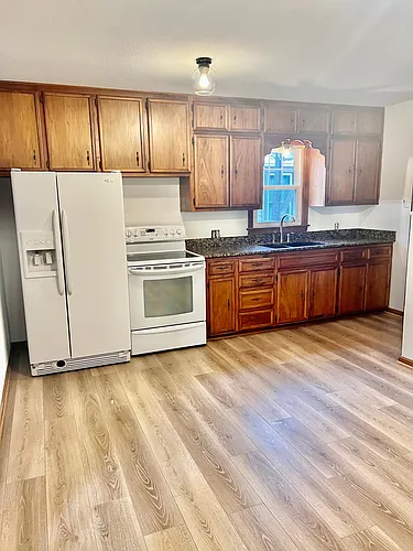 317 W Benway St Photo 1