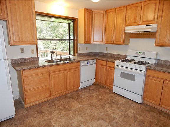 4th image of 6905 43rd Street Ct NW