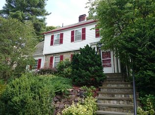 147 Woodchester Dr, Newton, MA 02467
