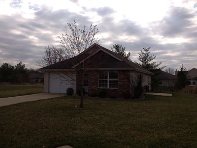 205 SW Blue Branch Cir, Grain Valley, MO, 64029