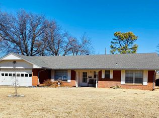 3202 W Neilson Dr, Enid, OK 73703