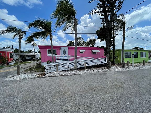5th image of 3100 Hawthorne St #108