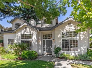 1104 Boranda Ave, Mountain View, CA 94040