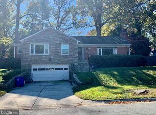 5506 Namakagan Rd, Bethesda, MD 20816