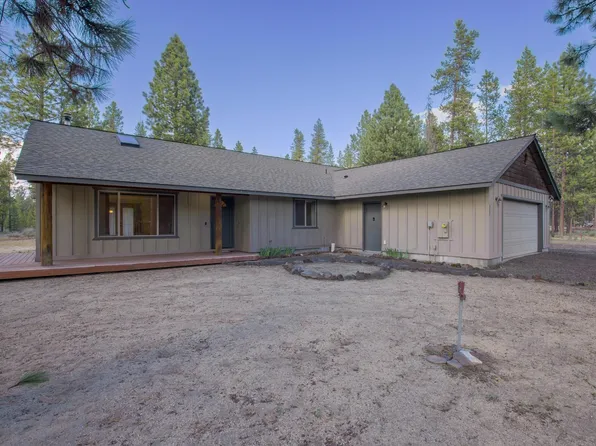 327 Chapman St, Gilchrist, OR 97737