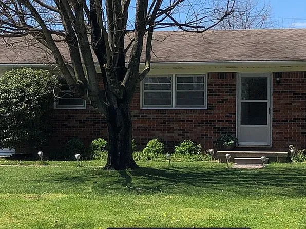 149 Cherokee Ave, Russell Springs, KY 42642