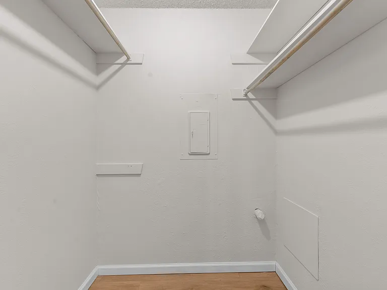 306 Candlewood Pl — Photo 30