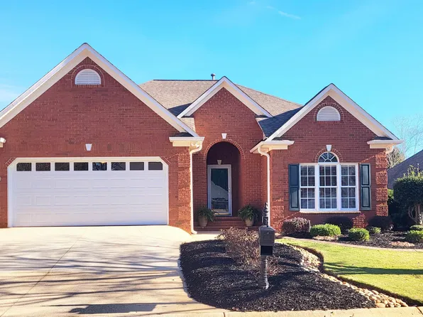 6 Foxfield Way, Greer, SC 29651