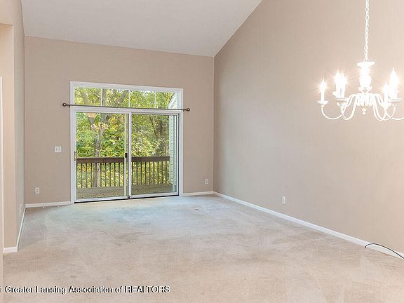 5th image of 6804 Heron Valley Ct