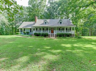 4724 Gateway Ln, Flowery Branch, GA 30542