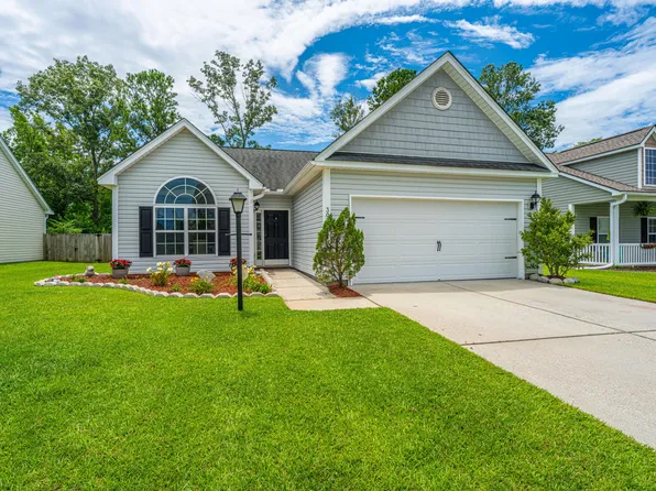 309 Hathaway Dr, Goose Creek, SC 29445