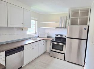 Jade Winds, Miami, FL 33179